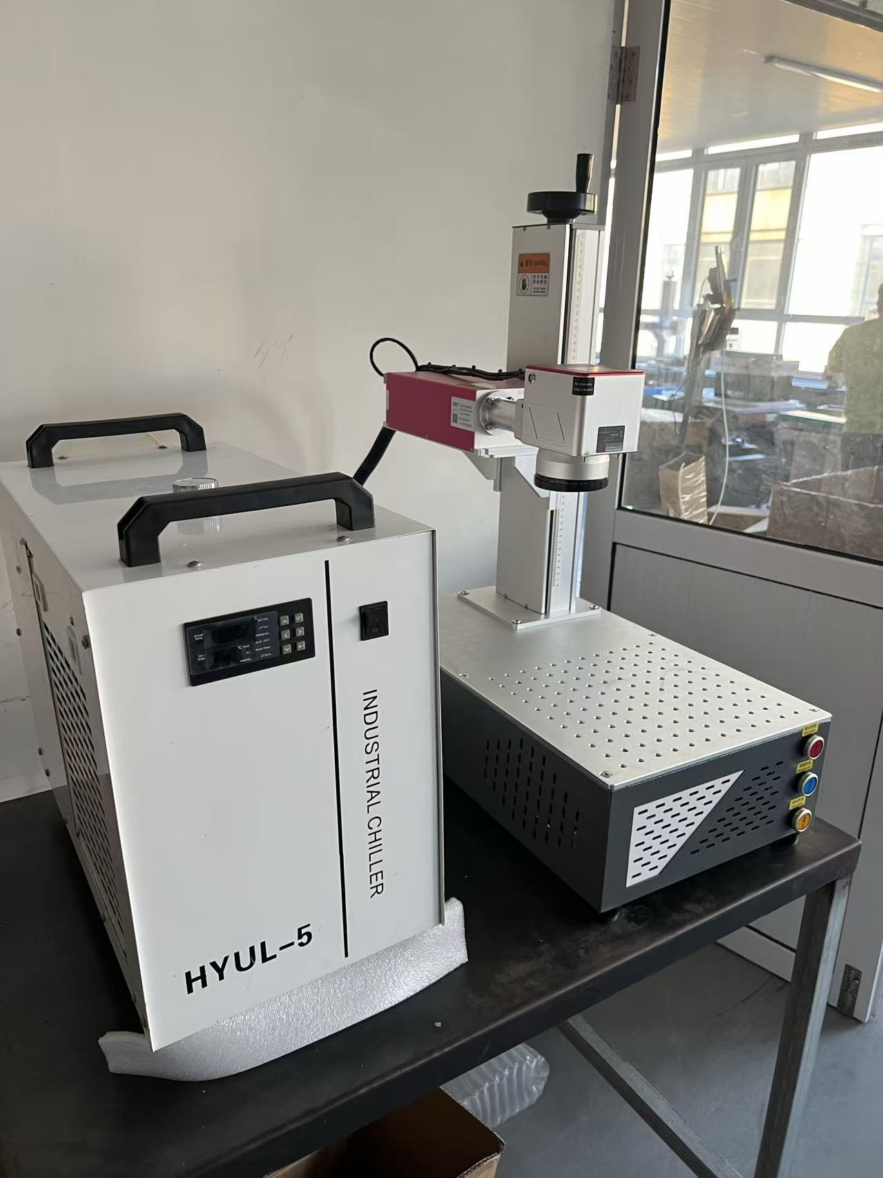 UV laser marking machine